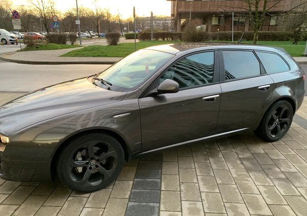 Alfa Romeo 159 cena 24850 przebieg: 264700, rok produkcji 2011 z Kraków małe 562